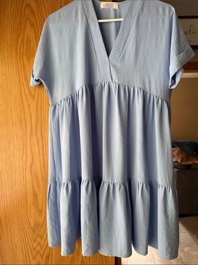 Mod on Trend Womens Light Blue Ruffle V-Neck Dress